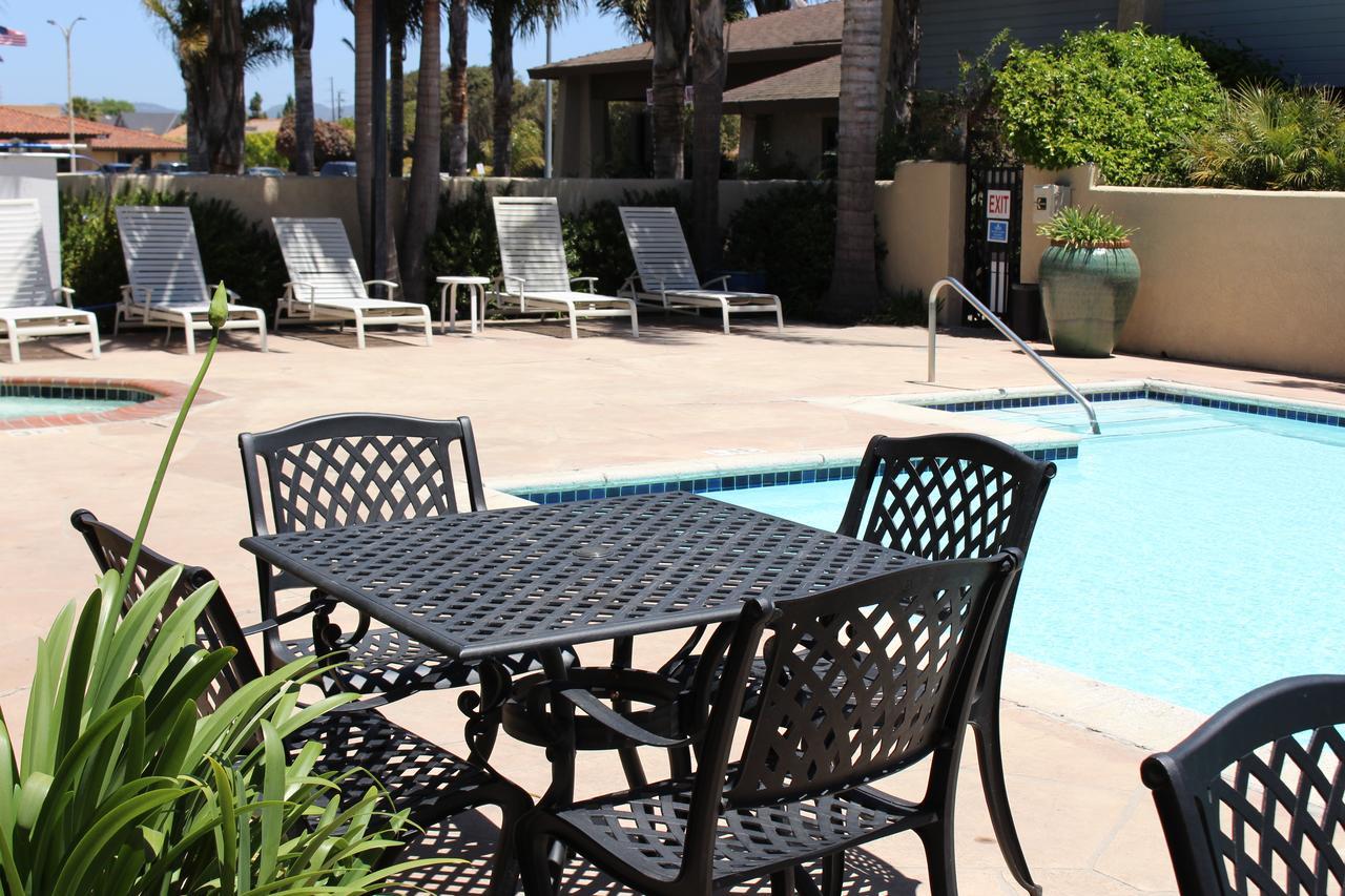 O'Cairns Inn And Suites Lompoc Exterior photo